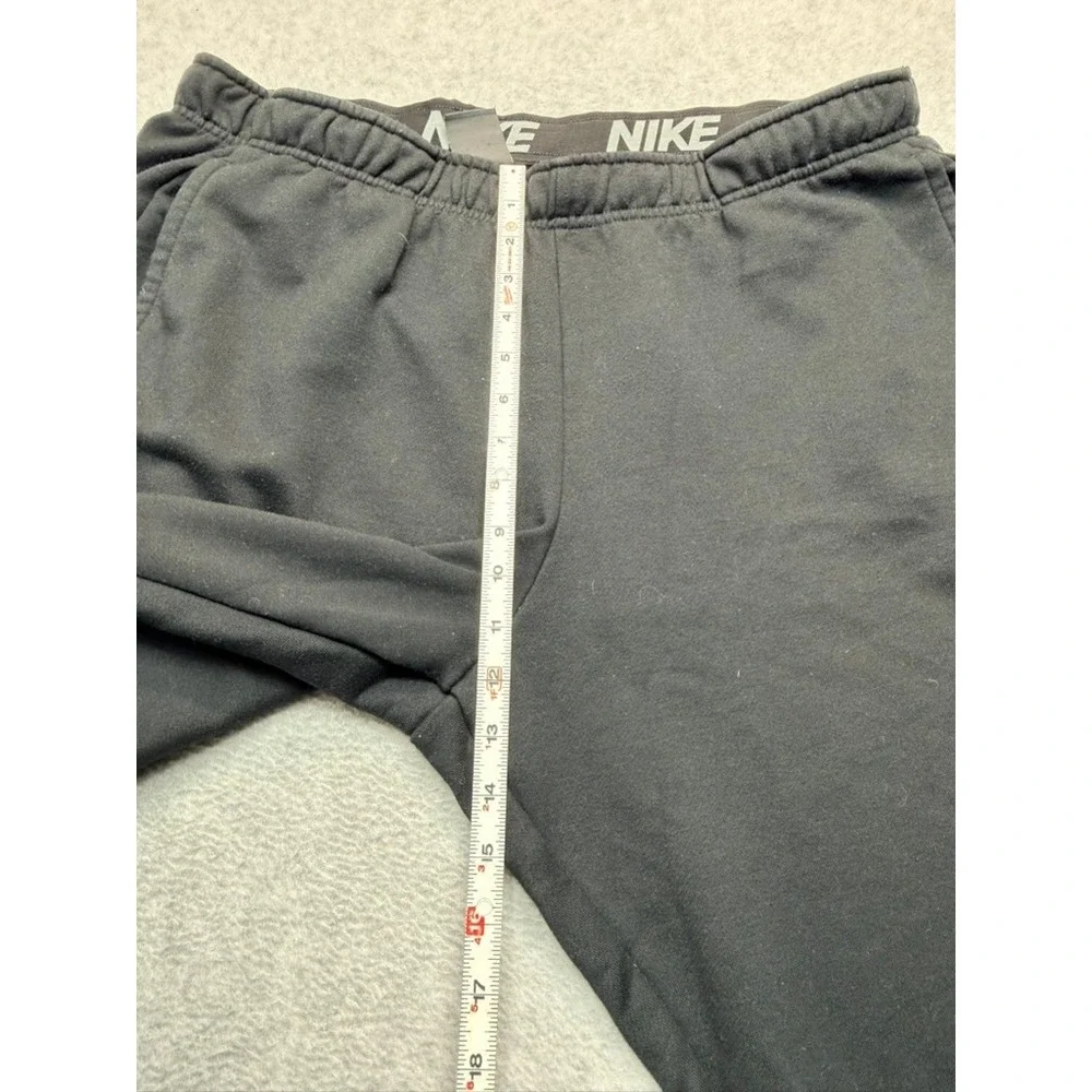 Nike Therma-FIT Mens Training Pants Black Fleece Lined Athletic Joggers Medium